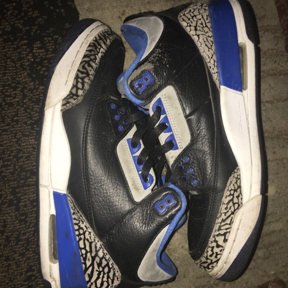 Shoes Jordan 3s and Lebron 11s - Picture 1 of 5